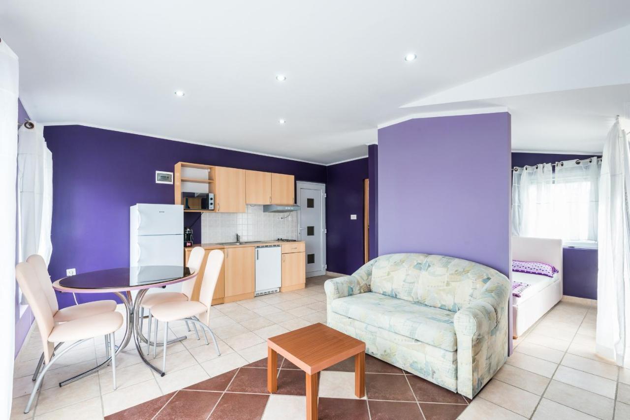 Apartments Mahnet Вир Номер фото