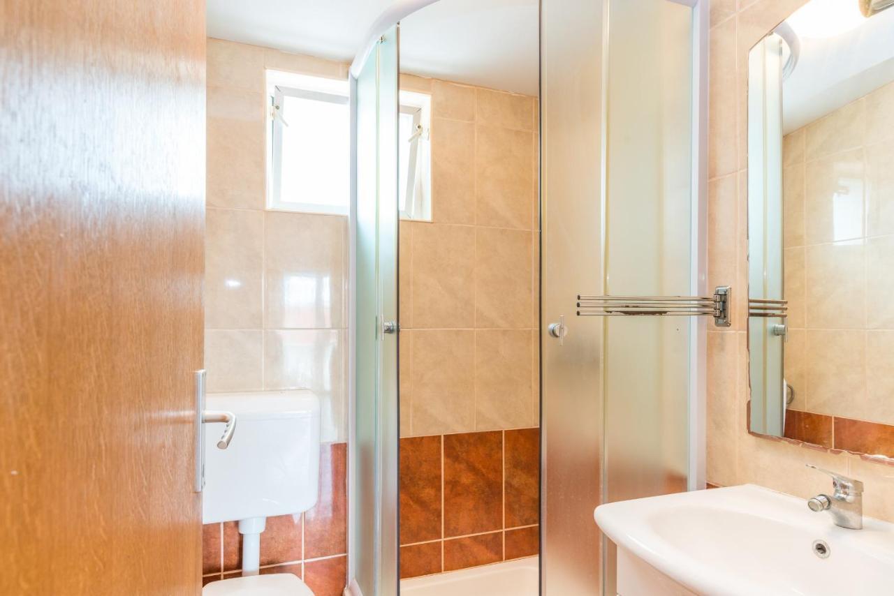 Apartments Mahnet Вир Номер фото
